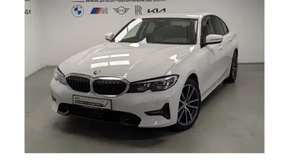 Gebraucht BMW 320 Sport Line 190 PS (139 kW) 2022 Weiß Kombi
