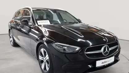 Gebraucht Mercedes C200 163 PS (119 kW) 2023 Schwarz Kleinwagen