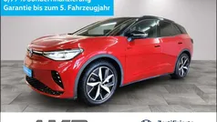 P8 kings red metallic Gebraucht 2025 VW ID.4 GTX SUV | 45.670 € (Superpreis)