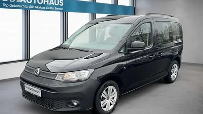 Gebraucht VW Caddy 122 PS (89 kW) 2022 Schwarz Van / Kleinbus