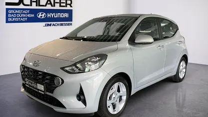 Gebraucht Hyundai i10 Trend 84 PS (61 kW) 2022 Kleinwagen