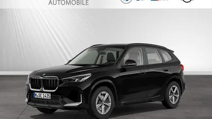 Schwarz uni Gebraucht 2023 BMW X1 SUV | 33.444 € (Fairer Preis)