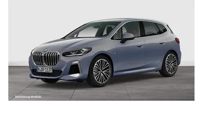 Grau Gebraucht 2023 BMW 218 M Sport Van / Kleinbus | 27.480 € (Fairer Preis)