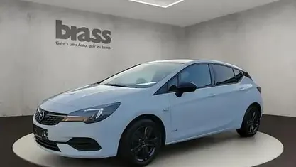 Weiß Gebraucht 2021 Opel Astra Limousine | 12.950 € (Fairer Preis)