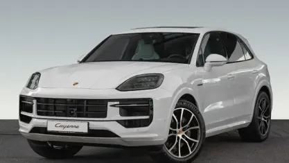 Gebraucht Porsche Cayenne E-Hybrid 470 PS (345 kW) 2025 Weiß SUV
