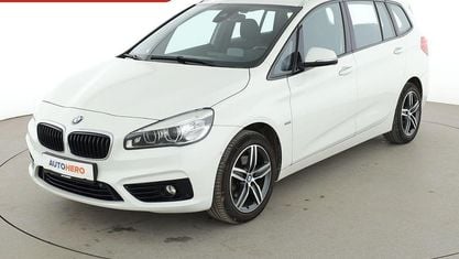 Używany BMW 218 Gran Tourer Sport Line 150 KM (110 kW) 2016 Biały Minivan