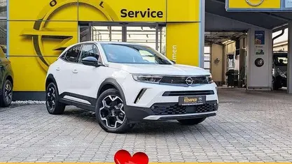 Gebraucht Opel Mokka-e Ultimate 100 kW (136 PS) 2022 Weiß SUV