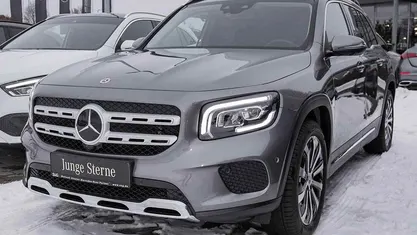Metalliclack mountaingrau Gebraucht 2023 Mercedes GLB200 Progressive SUV | 39.977 € (Fairer Preis)