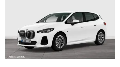 Gebraucht BMW 218 Active Tourer M Sport 150 PS (110 kW) 2023 Alpinweiß Van / Kleinbus