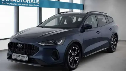 Gebraucht Ford Focus Active X 155 PS (114 kW) 2024 Blau Kombi