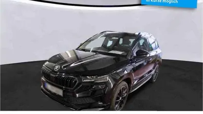 Blackmagic perleffekt Gebraucht 2022 Skoda Karoq SportLine SUV | 23.890 € (Fairer Preis)
