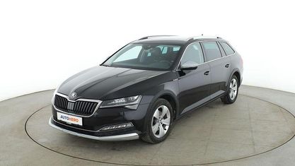 Używany Skoda Superb Scout 4x4 200 KM (147 kW) 2021 Czarny Kombi