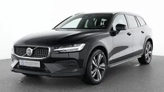 Gebraucht 2024 Volvo V60 CC Plus Kombi | 42.550 € (Guter Preis)