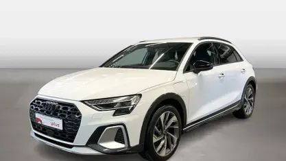 Gebraucht Audi A3 Ambiente 204 PS (150 kW) 2025 Gletscherweiss Kombi