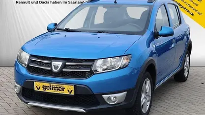 Gebraucht Dacia Sandero Prestige 90 PS (66 kW) 2015 Blau Limousine