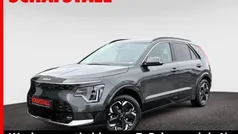 Grau ((agt) interstellar grau met.) Gebraucht 2023 Kia e-Niro Inspiration SUV | 29.879 € (Guter Preis)