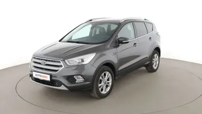 Gebraucht Ford Kuga Titanium 150 PS (110 kW) 2018 Grau SUV