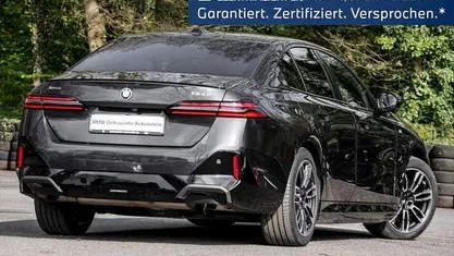 Gebraucht BMW 550e M Sport 489 PS (359 kW) 2024 Limousine