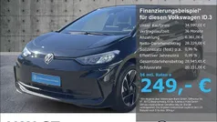 Grenadillschwarz metallic Gebraucht 2024 VW ID.3 Pro Kleinwagen | 34.590 € (Fairer Preis)