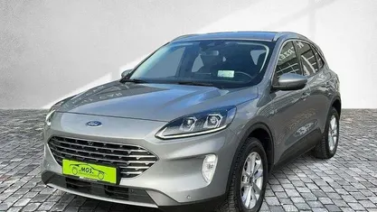 Gebraucht Ford Kuga Titanium X 190 PS (139 kW) 2023 Solar silver met SUV