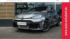 Silber Neu 2024 Toyota Yaris Kleinwagen | 49.880 € (Guter Preis)