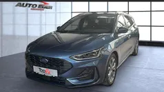 Chromablau (metallic) Gebraucht 2023 Ford Focus ST-Line Kombi | 26.400 € (Fairer Preis)