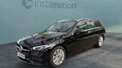 Schwarz Gebraucht 2024 Mercedes 200 Avantgarde Van / Kleinbus | 36.650 € (Guter Preis)