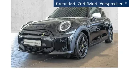 Gebraucht Mini Cooper SE Classic 135 kW (184 PS) 2022 Schwarz Kleinwagen