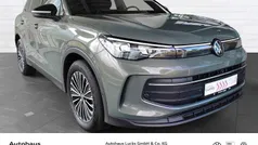 Grün Gebraucht 2024 VW Tiguan Goal SUV | 41.590 € (Superpreis)