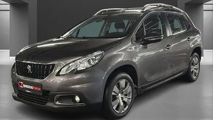 Grau Gebraucht 2016 Peugeot 2008 Active SUV | 9.900 € (Fairer Preis)