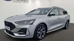 Polarsilber metallic (metallic) Gebraucht 2023 Ford Focus ST-Line X Kombi | 23.900 € (Fairer Preis)