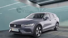 Gebraucht 2024 Volvo V60 CC Plus Kombi | 45.590 € (Fairer Preis)