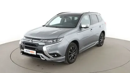 Gebraucht Mitsubishi Outlander Top 150 PS (110 kW) 2019 Grau SUV