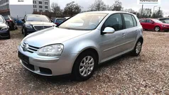 Silber Gebraucht 2005 VW Golf IV Comfortline Limousine | 2.450 € (Fairer Preis)