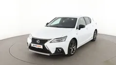 Weiß Gebraucht 2018 Lexus CT200h Sport Line Limousine | 19.340 €