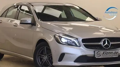 Gebraucht Mercedes A180 Style 122 PS (89 kW) 2016 Limousine