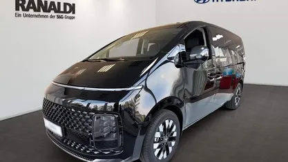 Gebraucht Hyundai Staria Signature 224 PS (164 kW) 2025 Schwarz Van / Kleinbus