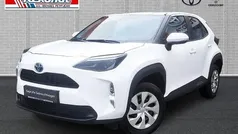 Schneeweiß Gebraucht 2022 Toyota Yaris Hybrid Business Edition | 21.990 € (Fairer Preis)