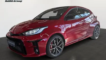 Gebraucht Toyota Yaris Basis 262 PS (192 kW) 2024 Rot Kleinwagen