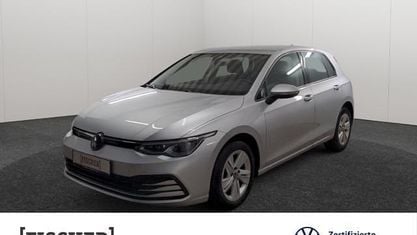 Gebraucht VW Golf VIII Life 116 PS (85 kW) 2023 Reflexsilber Limousine