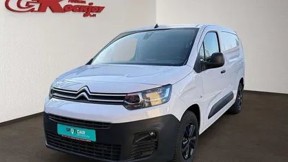 Gebraucht Citroën e-Berlingo 100 kW (136 PS) 2023 Eisweiß Van / Kleinbus