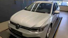 Gebraucht 2022 VW Golf VIII Life Kombi | 19.990 € (Fairer Preis)