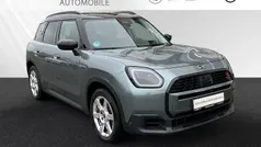 Smokey green metallic Gebraucht 2024 Mini Countryman SUV | 32.873 € (Fairer Preis)