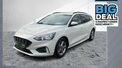Weiß Gebraucht 2022 Ford Focus ST-Line X Kombi | 17.980 € (Fairer Preis)