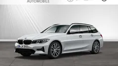 Gebraucht 2021 BMW 320 Sport Line Kombi | 28.890 € (Fairer Preis)