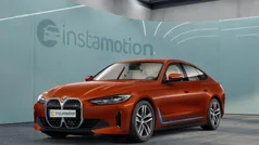 Orange Gebraucht 2022 BMW i4 Sport Line Limousine | 39.440 € (Fairer Preis)