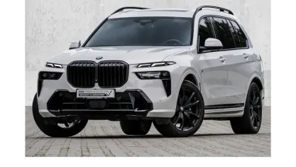 Gebraucht BMW X7 M Sport 340 PS (250 kW) 2024 Weiß SUV