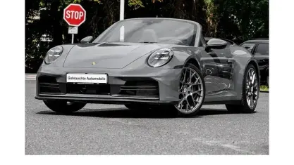 Gebraucht Porsche 911 Carrera Cabriolet 394 PS (289 kW) 2025 Grau Cabrio