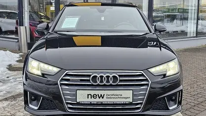 Gebraucht Dacia Lodgy Stepway 131 PS (96 kW) 2019 Schwarz (perlmuttschwarz (schwarz)) Van / Kleinbus