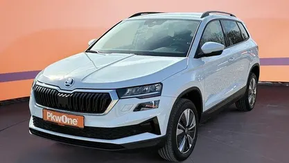 Gebraucht Skoda Karoq Ambition 116 PS (85 kW) 2023 Moonweiss metallic SUV